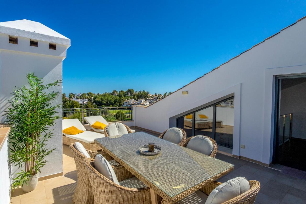 Cb Living - Cosy Loft With Terrace, Villamartin อาลิกันเต ภายนอก รูปภาพ